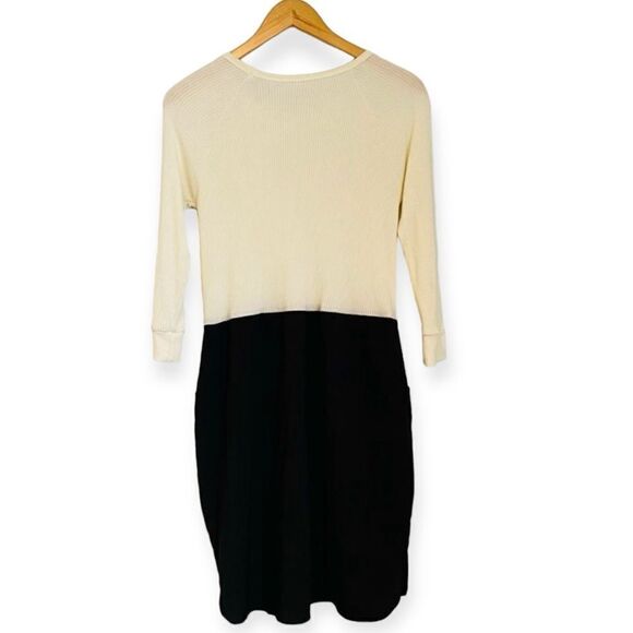 Amadi Anthropologie 3/4 Sleeve Cozy Dress - Picture 2 of 4